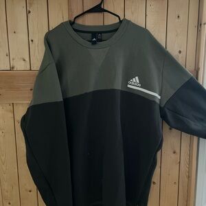 Adidas Men's Black and Green Sweater